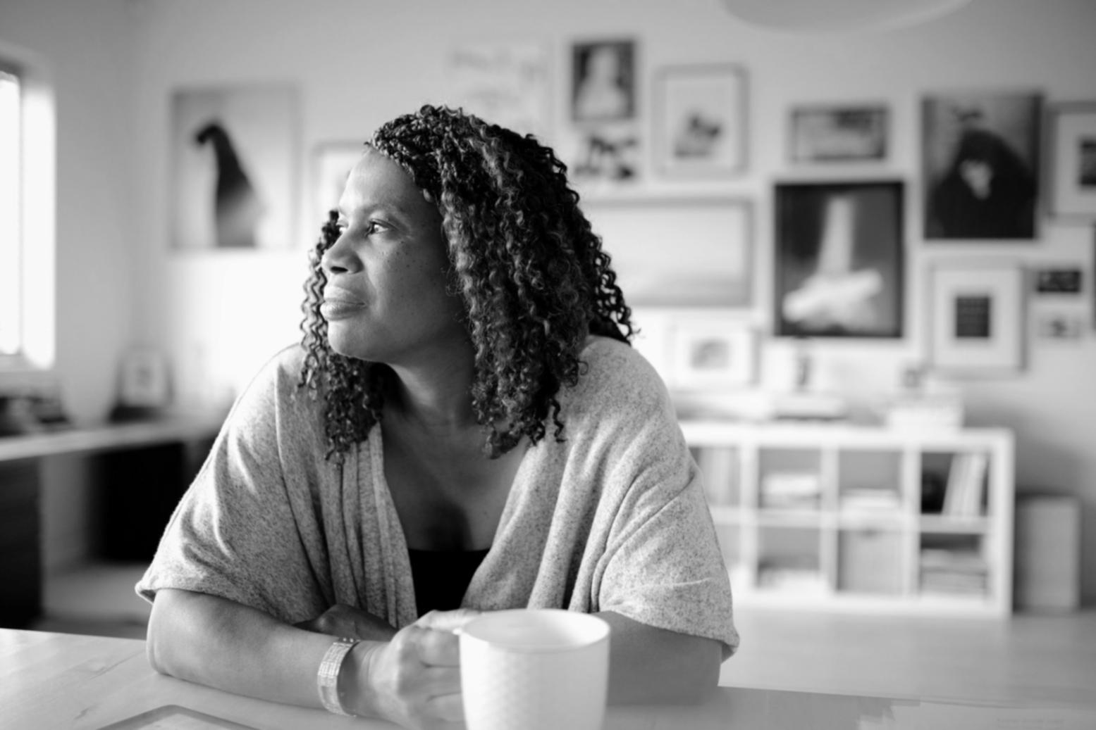 Participant travaillant sur une stratégie de link building lors d'un atelier pratique